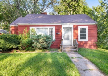 320 Howard, ROCKFORD, Illinois 61102, 3 Bedrooms Bedrooms, ,1 BathroomBathrooms,House,For Sale,Howard,202505304