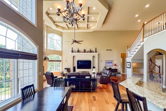 163 Russell Rd, OREGON, Illinois 61061, 4 Bedrooms Bedrooms, ,3 BathroomsBathrooms,House,For Sale,Russell Rd,202505314