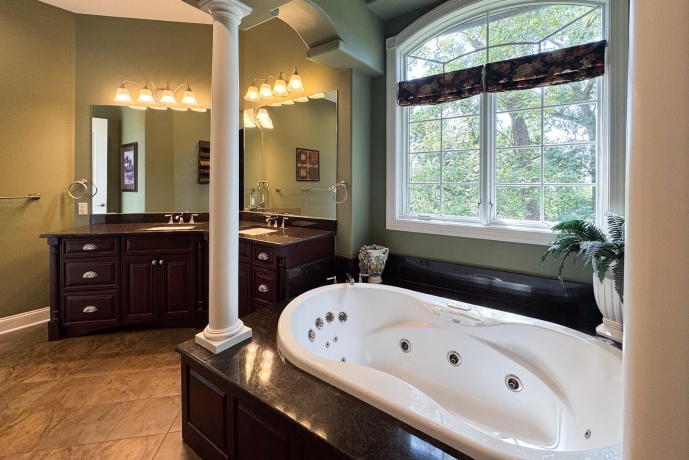 163 Russell Rd, OREGON, Illinois 61061, 4 Bedrooms Bedrooms, ,3 BathroomsBathrooms,House,For Sale,Russell Rd,202505314