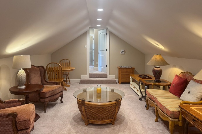 163 Russell Rd, OREGON, Illinois 61061, 4 Bedrooms Bedrooms, ,3 BathroomsBathrooms,House,For Sale,Russell Rd,202505314