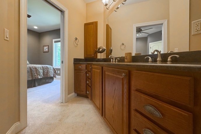 163 Russell Rd, OREGON, Illinois 61061, 4 Bedrooms Bedrooms, ,3 BathroomsBathrooms,House,For Sale,Russell Rd,202505314