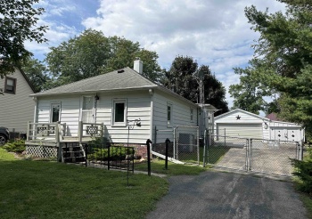 505 Eaton, SAVANNA, Illinois 61074, 2 Bedrooms Bedrooms, ,1 BathroomBathrooms,House,For Sale,Eaton,202505318