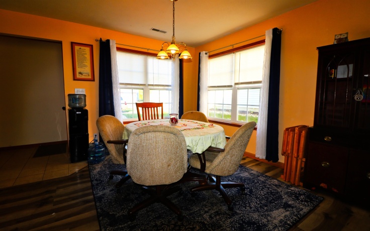 6334 Oakcrest, LOVES PARK, Illinois 61111, 2 Bedrooms Bedrooms, ,2 BathroomsBathrooms,Condominium,For Sale,Oakcrest,202505319