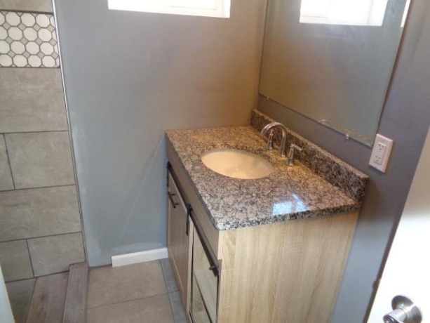 1906 4th, ROCKFORD, Illinois 61104, 2 Bedrooms Bedrooms, ,2 BathroomsBathrooms,House,For Sale,4th,202505357