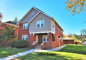 1324 Evelyn, ROCKFORD, Illinois 61103, ,5+ Units,For Sale,Evelyn,202505358