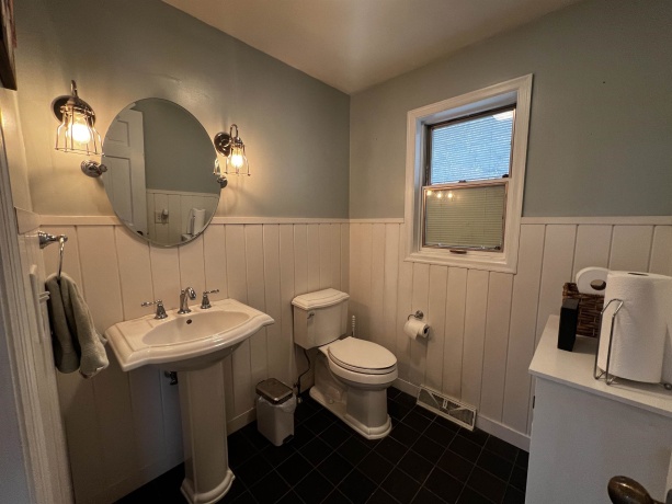 809 Spring (Hwy 20), GALENA, Illinois 61036, ,Mixed Use,For Sale,Spring (Hwy 20),202406701