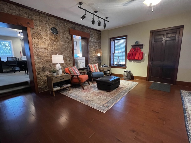 809 Spring (Hwy 20), GALENA, Illinois 61036, ,Mixed Use,For Sale,Spring (Hwy 20),202406701