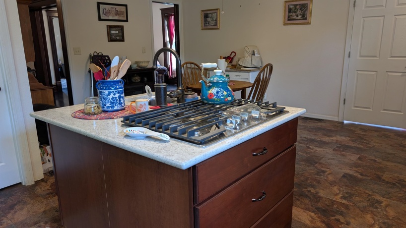 406 Garfield, LEAF RIVER, Illinois 61047, 3 Bedrooms Bedrooms, ,1 BathroomBathrooms,House,For Sale,Garfield,202505363