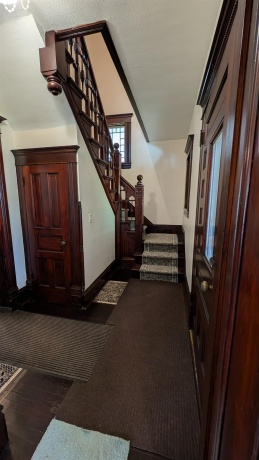 406 Garfield, LEAF RIVER, Illinois 61047, 3 Bedrooms Bedrooms, ,1 BathroomBathrooms,House,For Sale,Garfield,202505363