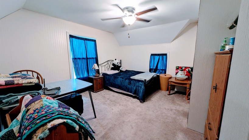 406 Garfield, LEAF RIVER, Illinois 61047, 3 Bedrooms Bedrooms, ,1 BathroomBathrooms,House,For Sale,Garfield,202505363