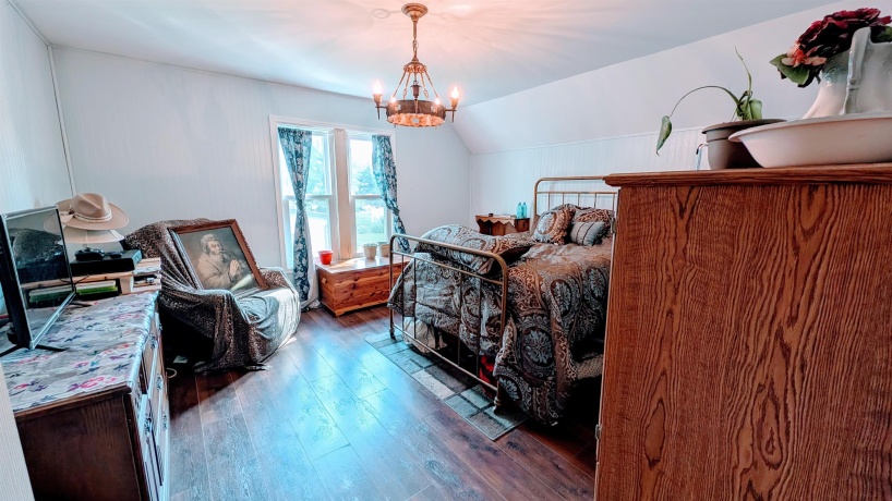 406 Garfield, LEAF RIVER, Illinois 61047, 3 Bedrooms Bedrooms, ,1 BathroomBathrooms,House,For Sale,Garfield,202505363