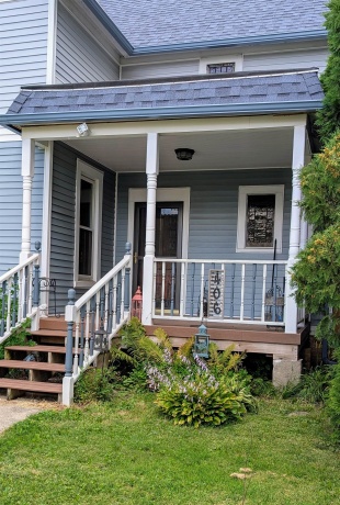 406 Garfield, LEAF RIVER, Illinois 61047, 3 Bedrooms Bedrooms, ,1 BathroomBathrooms,House,For Sale,Garfield,202505363