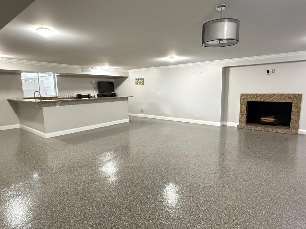 402 Le Fevre, STERLING, Illinois 61081, 5 Bedrooms Bedrooms, ,3 BathroomsBathrooms,House,For Sale,Le Fevre,202505365