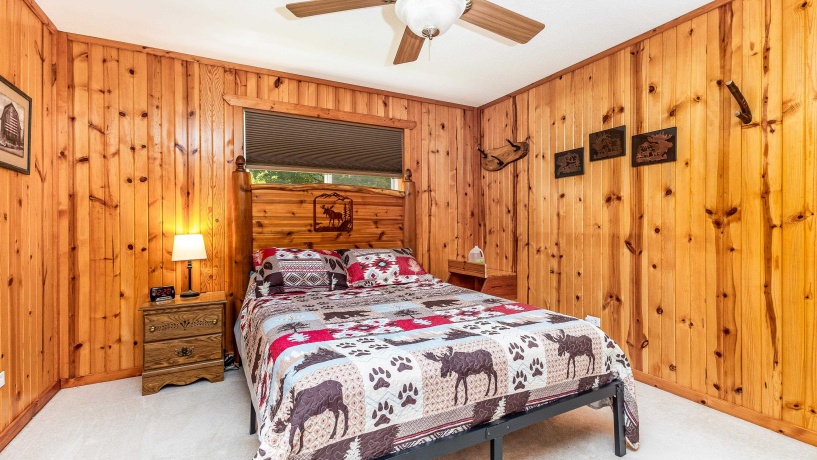 9A211 Walnut, APPLE RIVER, Illinois 61001, 4 Bedrooms Bedrooms, ,3 BathroomsBathrooms,House,For Sale,Walnut,202505383