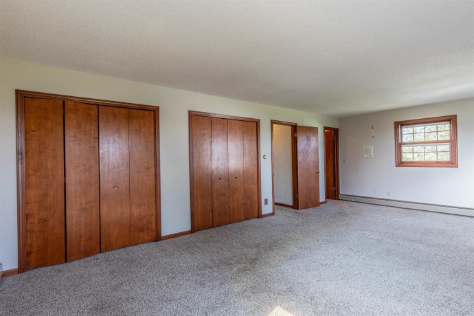 35588 2300, MENDOTA, Illinois 61342, 3 Bedrooms Bedrooms, ,2 BathroomsBathrooms,House,For Sale,2300,202505394