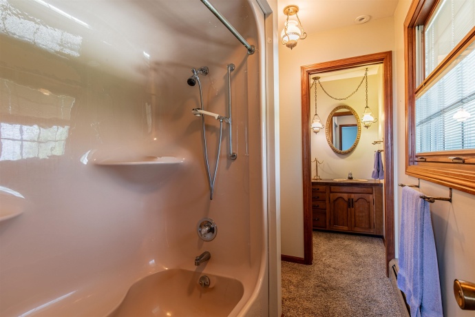 35588 2300, MENDOTA, Illinois 61342, 3 Bedrooms Bedrooms, ,2 BathroomsBathrooms,House,For Sale,2300,202505394