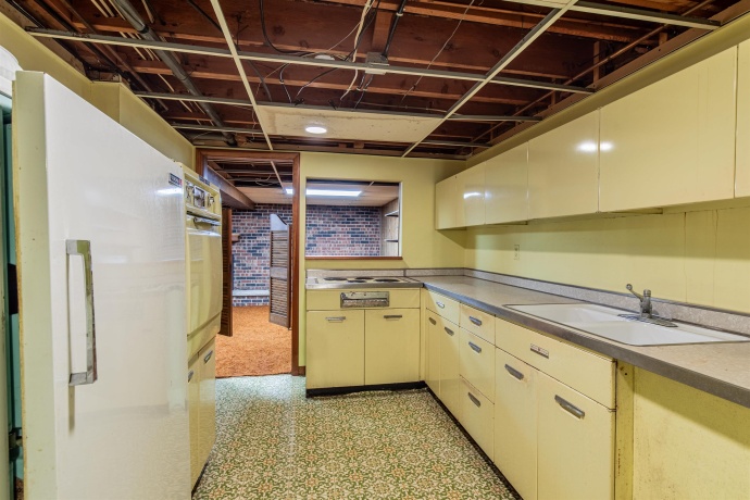 35588 2300, MENDOTA, Illinois 61342, 3 Bedrooms Bedrooms, ,2 BathroomsBathrooms,House,For Sale,2300,202505394