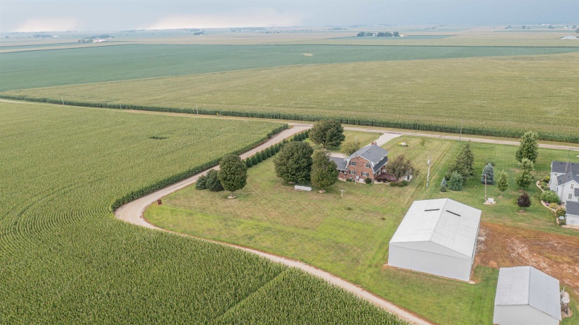 35588 2300, MENDOTA, Illinois 61342, 3 Bedrooms Bedrooms, ,2 BathroomsBathrooms,House,For Sale,2300,202505394