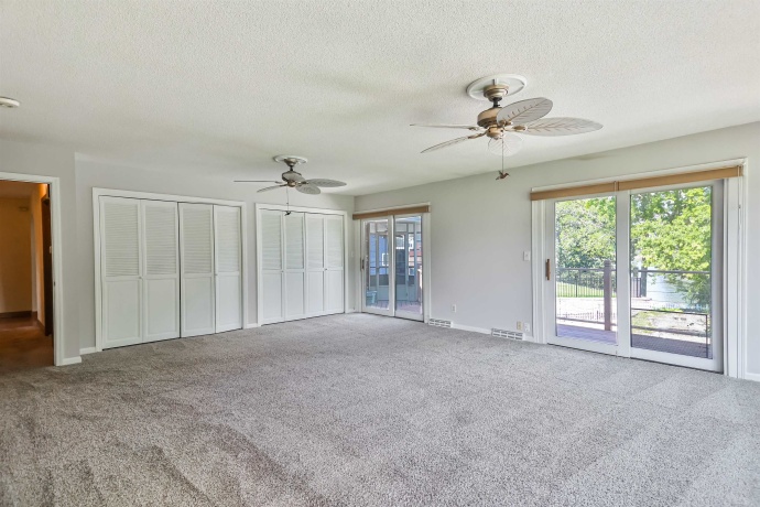 9525 BRENDA, ROSCOE, Illinois 61073, 4 Bedrooms Bedrooms, ,3 BathroomsBathrooms,House,For Sale,BRENDA,202505395