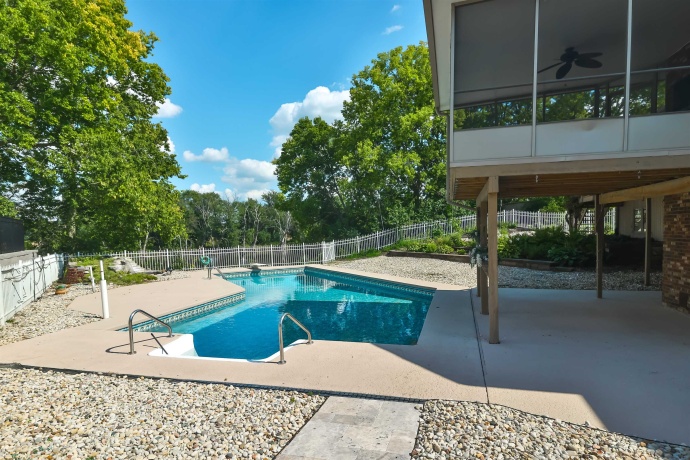 9525 BRENDA, ROSCOE, Illinois 61073, 4 Bedrooms Bedrooms, ,3 BathroomsBathrooms,House,For Sale,BRENDA,202505395