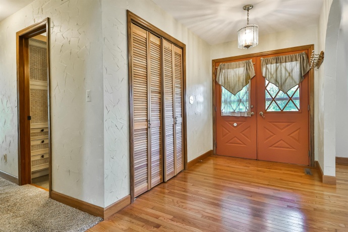 9525 BRENDA, ROSCOE, Illinois 61073, 4 Bedrooms Bedrooms, ,3 BathroomsBathrooms,House,For Sale,BRENDA,202505395