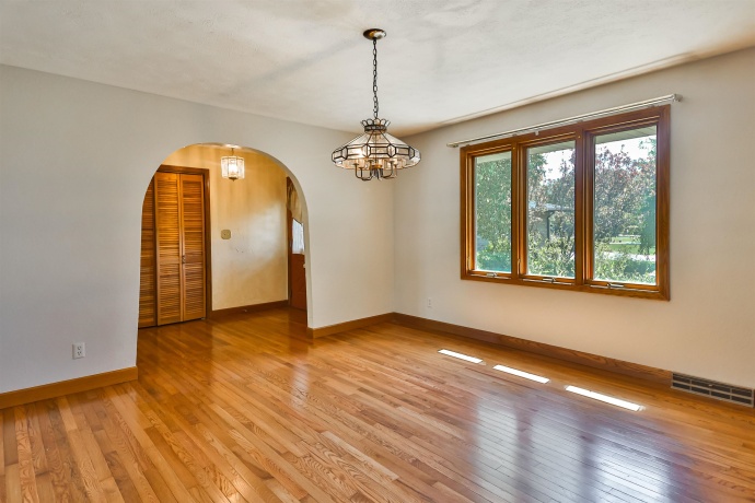 9525 BRENDA, ROSCOE, Illinois 61073, 4 Bedrooms Bedrooms, ,3 BathroomsBathrooms,House,For Sale,BRENDA,202505395