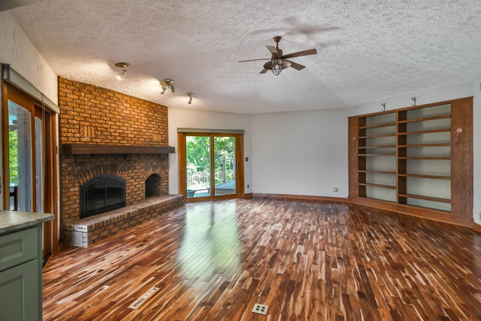 9525 BRENDA, ROSCOE, Illinois 61073, 4 Bedrooms Bedrooms, ,3 BathroomsBathrooms,House,For Sale,BRENDA,202505395