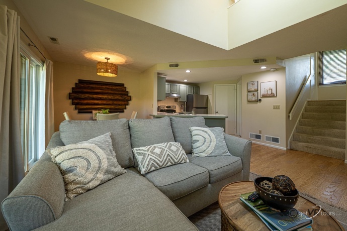 106 Walnut Hill, GALENA, Illinois 61036, 1 Bedroom Bedrooms, ,2 BathroomsBathrooms,Condominium,For Sale,Walnut Hill,202505404