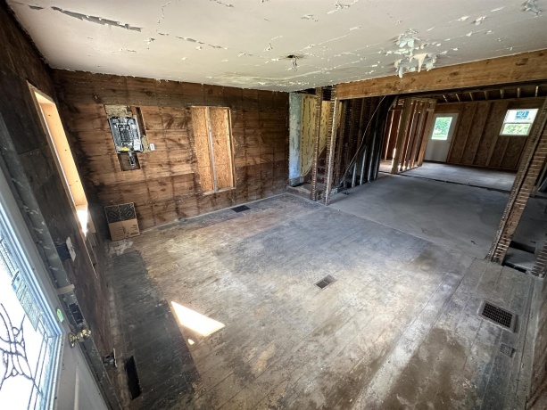 110 Shaffer, DAKOTA, Illinois 61018, 2 Bedrooms Bedrooms, ,1 BathroomBathrooms,House,For Sale,Shaffer,202505408