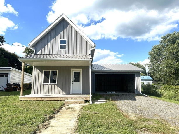 110 Shaffer, DAKOTA, Illinois 61018, 2 Bedrooms Bedrooms, ,1 BathroomBathrooms,House,For Sale,Shaffer,202505408