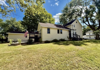 1403 Grant, Peru, Illinois 61354, 3 Bedrooms Bedrooms, ,1 BathroomBathrooms,House,For Sale,Grant,202505438