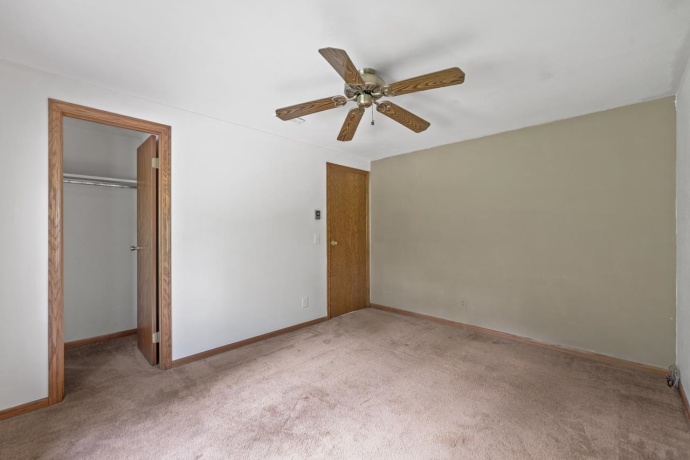 1005 Autumn, LAKE SUMMERSET, Illinois 61019, 3 Bedrooms Bedrooms, ,3 BathroomsBathrooms,House,For Sale,Autumn,202505450