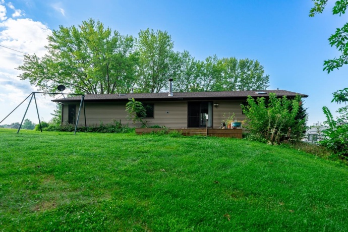 1005 Autumn, LAKE SUMMERSET, Illinois 61019, 3 Bedrooms Bedrooms, ,3 BathroomsBathrooms,House,For Sale,Autumn,202505450