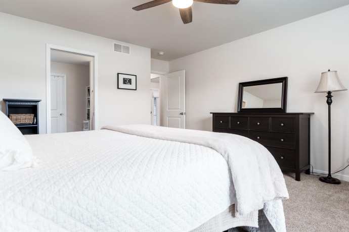 779 Boz, BELVIDERE, Illinois 61008, 4 Bedrooms Bedrooms, ,3 BathroomsBathrooms,House,For Sale,Boz,202505451