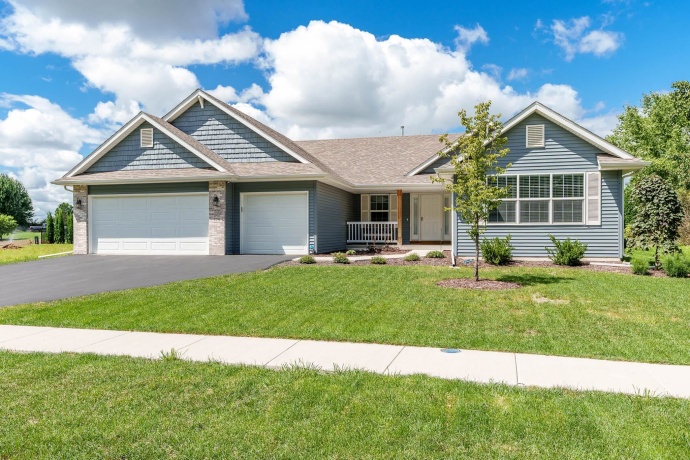 779 Boz, BELVIDERE, Illinois 61008, 4 Bedrooms Bedrooms, ,3 BathroomsBathrooms,House,For Sale,Boz,202505451