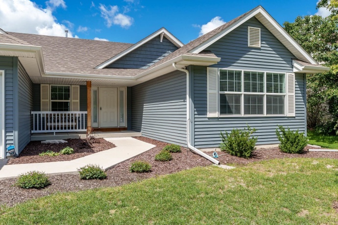 779 Boz, BELVIDERE, Illinois 61008, 4 Bedrooms Bedrooms, ,3 BathroomsBathrooms,House,For Sale,Boz,202505451