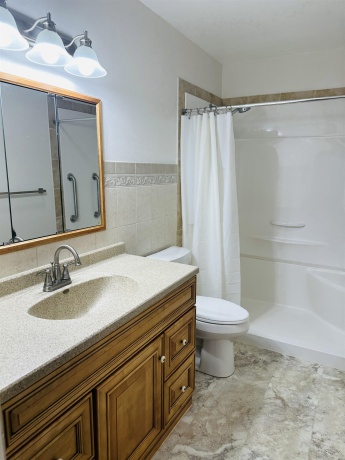 219 Palm, LENA, Illinois 61048, 3 Bedrooms Bedrooms, ,2 BathroomsBathrooms,House,For Sale,Palm,202505472