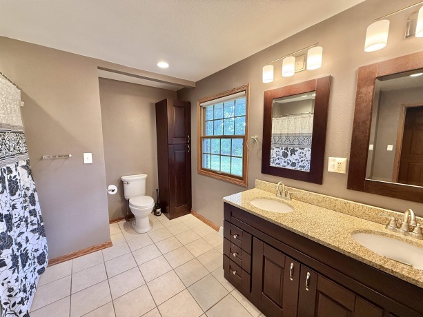 7356 Kishwaukee, STILLMAN VALLEY, Illinois 61084, 4 Bedrooms Bedrooms, ,3 BathroomsBathrooms,House,For Sale,Kishwaukee,202505484