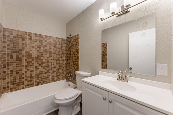 1450 Winter, FREEPORT, Illinois 61032, 2 Bedrooms Bedrooms, ,1 BathroomBathrooms,House,For Sale,Winter,202505485