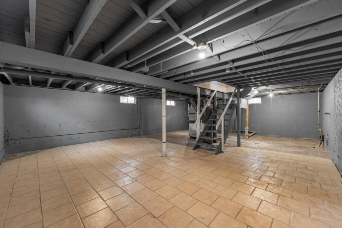 1450 Winter, FREEPORT, Illinois 61032, 2 Bedrooms Bedrooms, ,1 BathroomBathrooms,House,For Sale,Winter,202505485