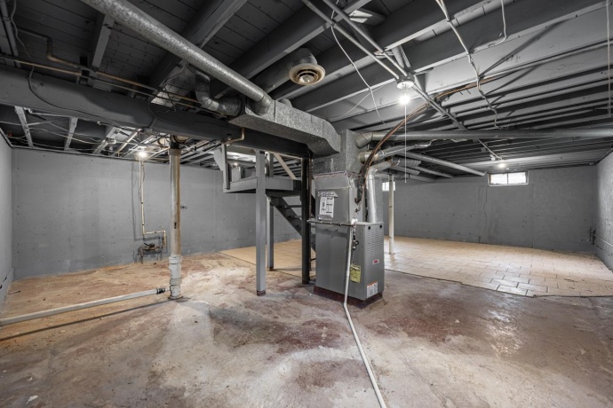 1450 Winter, FREEPORT, Illinois 61032, 2 Bedrooms Bedrooms, ,1 BathroomBathrooms,House,For Sale,Winter,202505485