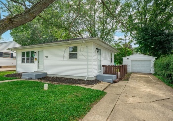 1450 Winter, FREEPORT, Illinois 61032, 2 Bedrooms Bedrooms, ,1 BathroomBathrooms,House,For Sale,Winter,202505485