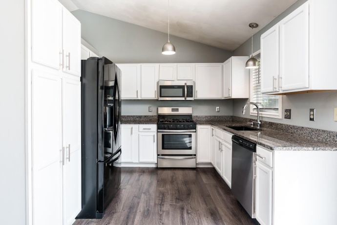 1996 Broadmoor, ROCKTON, Illinois 61072, 3 Bedrooms Bedrooms, ,2 BathroomsBathrooms,House,For Sale,Broadmoor,202505489