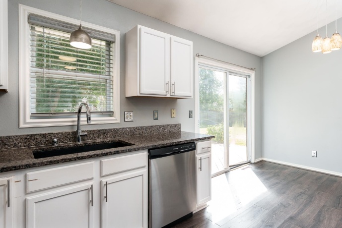 1996 Broadmoor, ROCKTON, Illinois 61072, 3 Bedrooms Bedrooms, ,2 BathroomsBathrooms,House,For Sale,Broadmoor,202505489