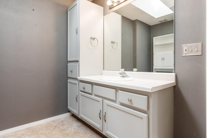 1996 Broadmoor, ROCKTON, Illinois 61072, 3 Bedrooms Bedrooms, ,2 BathroomsBathrooms,House,For Sale,Broadmoor,202505489