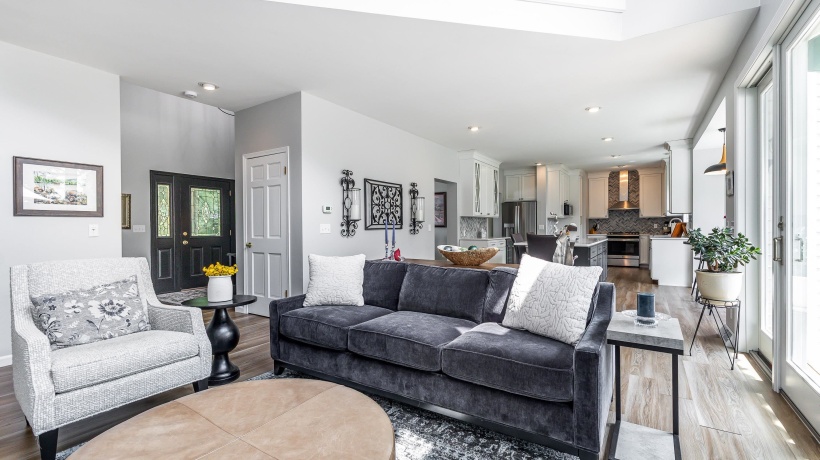 11325 Golf View, GALENA, Illinois 61036, 5 Bedrooms Bedrooms, ,4 BathroomsBathrooms,House,For Sale,Golf View,202505494