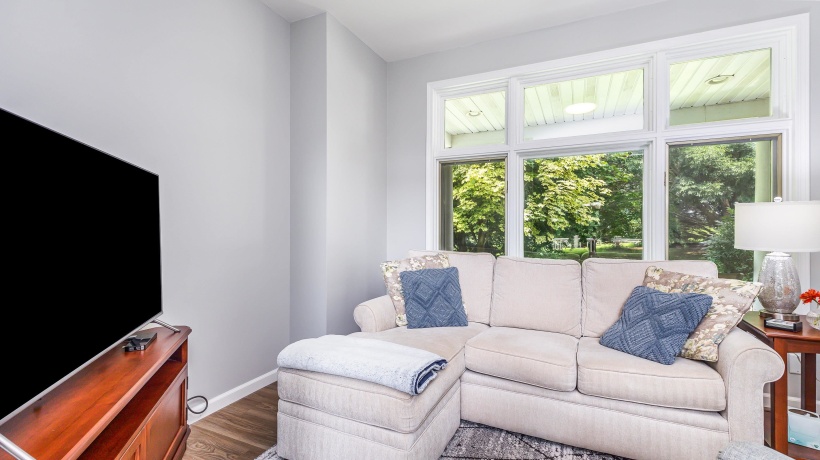 11325 Golf View, GALENA, Illinois 61036, 5 Bedrooms Bedrooms, ,4 BathroomsBathrooms,House,For Sale,Golf View,202505494