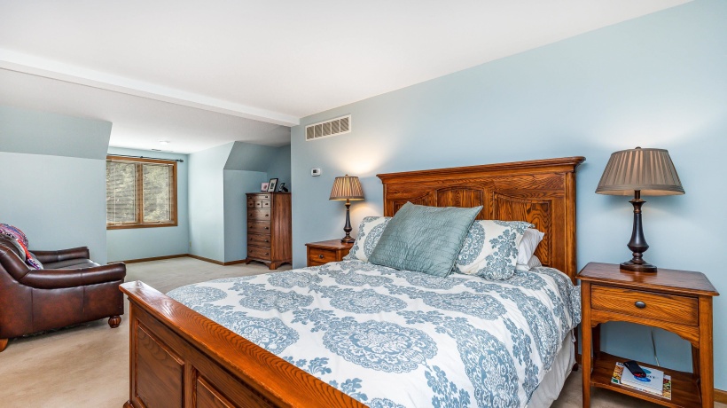 11325 Golf View, GALENA, Illinois 61036, 5 Bedrooms Bedrooms, ,4 BathroomsBathrooms,House,For Sale,Golf View,202505494