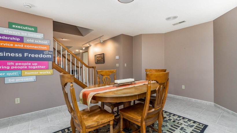 11325 Golf View, GALENA, Illinois 61036, 5 Bedrooms Bedrooms, ,4 BathroomsBathrooms,House,For Sale,Golf View,202505494