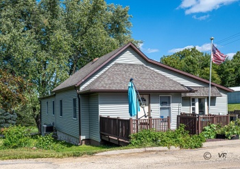 105 Washington, ELIZABETH, Illinois 61028, 3 Bedrooms Bedrooms, ,2 BathroomsBathrooms,House,For Sale,Washington,202505495